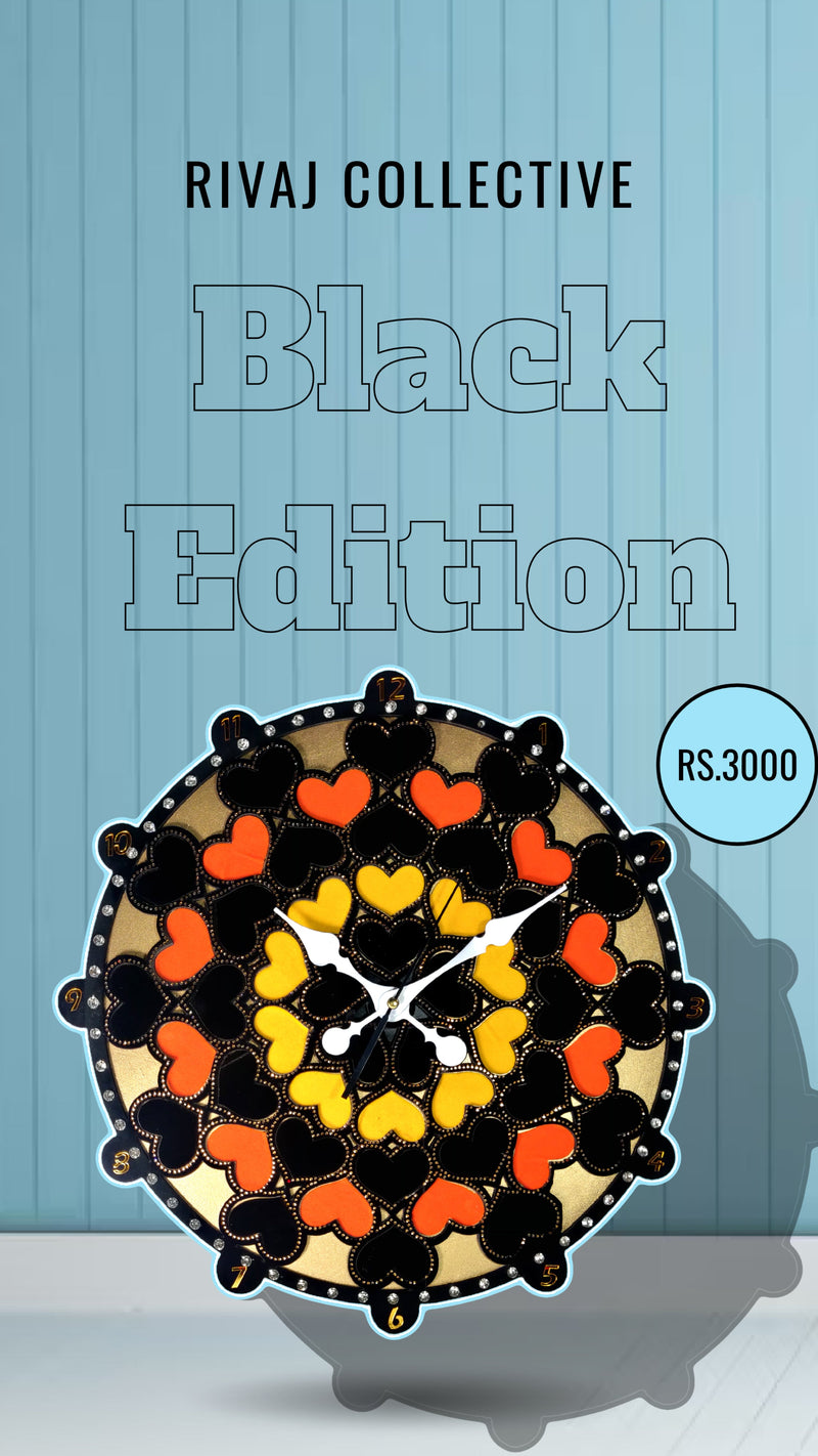 HeartBloom Wall Clock – 18” Black Edition with Bold Heart Mosaic